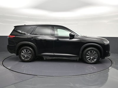 2024 Nissan Pathfinder S