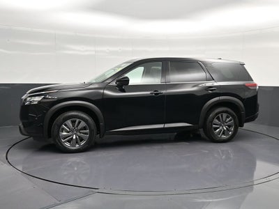 2024 Nissan Pathfinder S