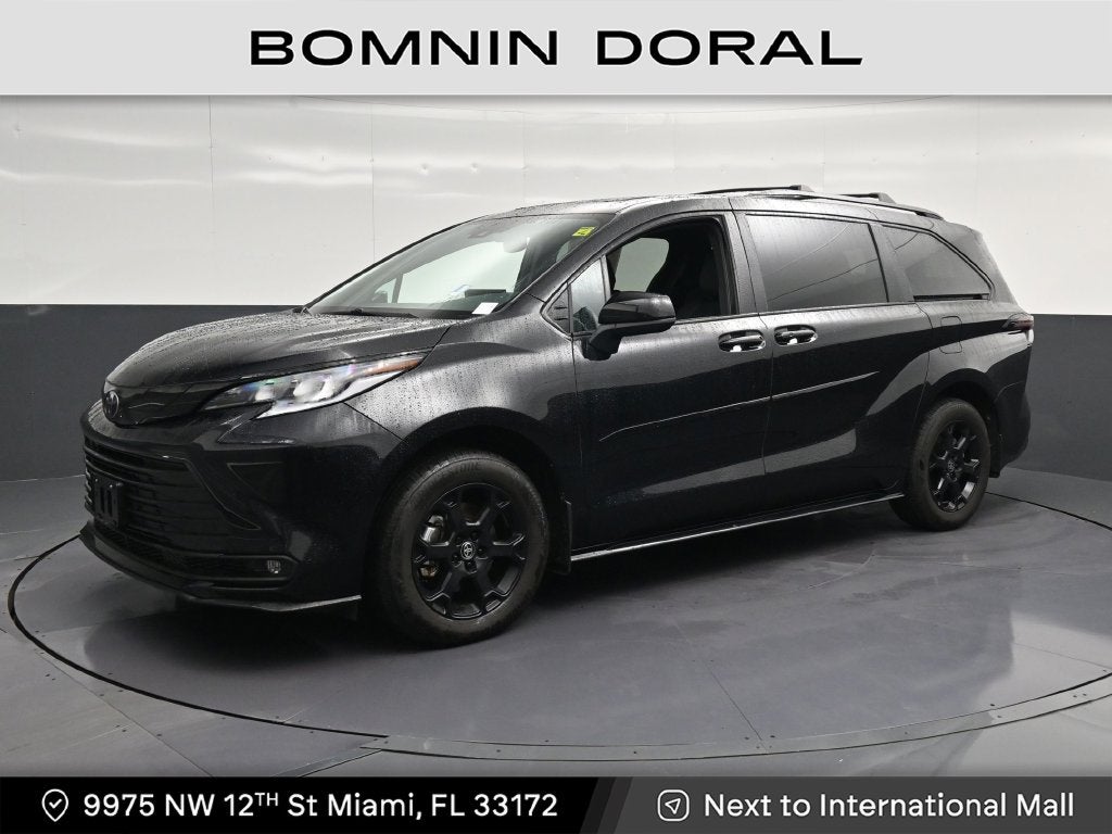 2026 Toyota Sienna Woodland Edition