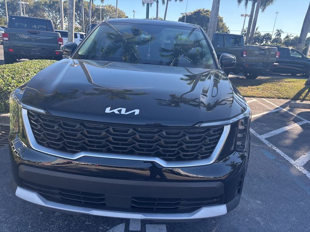 2024 Kia Sorento LX