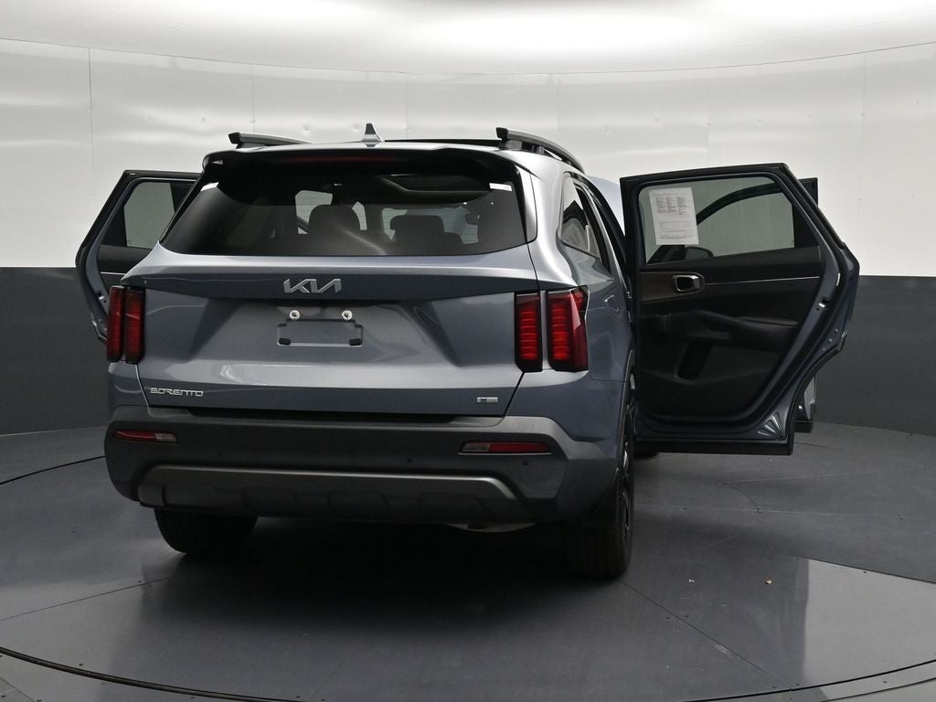 2023 Kia Sorento X-Line S