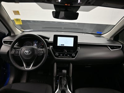 2025 Toyota Corolla Cross LE
