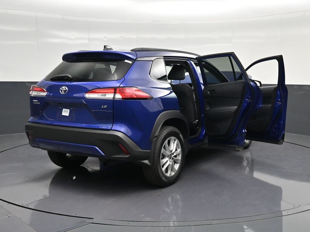 2025 Toyota Corolla Cross LE