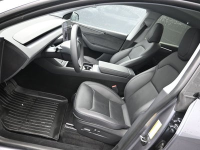 2026 Tesla Model Y Premium