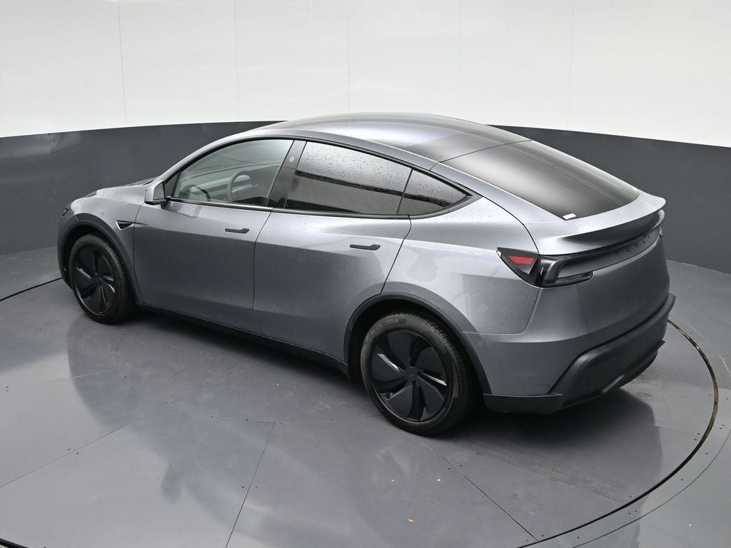 2026 Tesla Model Y Premium