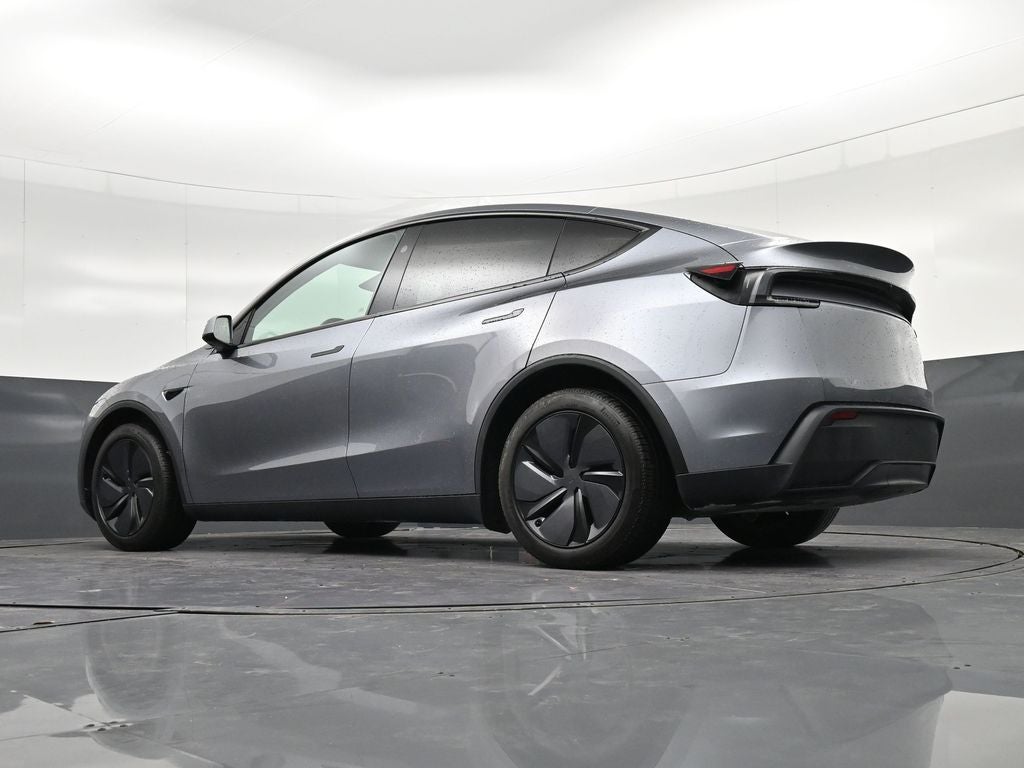 2026 Tesla Model Y Premium