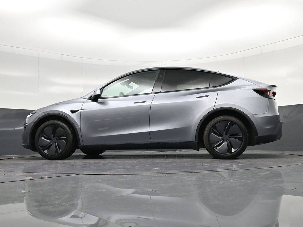 2026 Tesla Model Y Premium