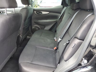 2022 Nissan Rogue Sport S