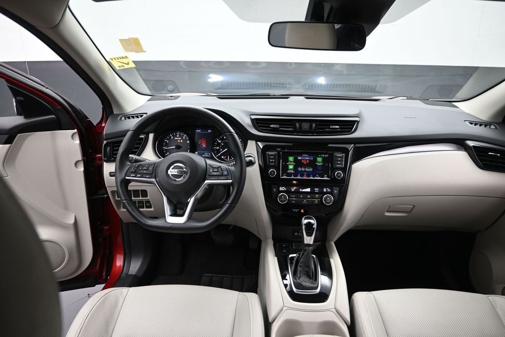 2021 Nissan Rogue Sport SL