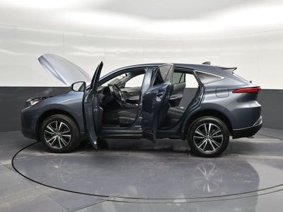 2023 Toyota Venza LE
