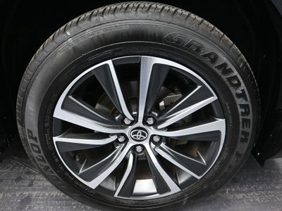 2023 Toyota Venza LE