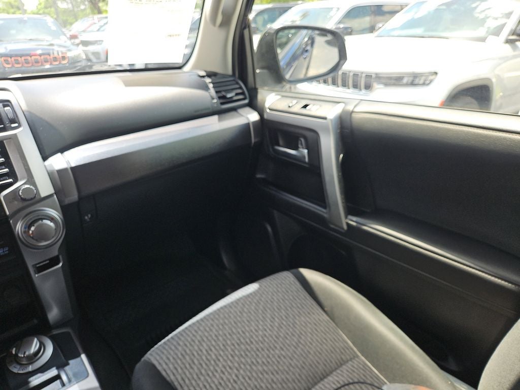 2020 Toyota 4Runner SR5