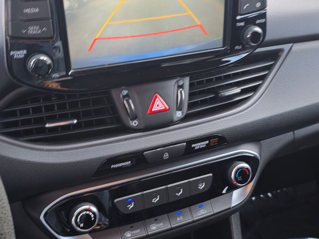 2018 Hyundai Elantra GT Base