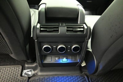 2024 Land Rover Defender 110 X-Dynamic SE