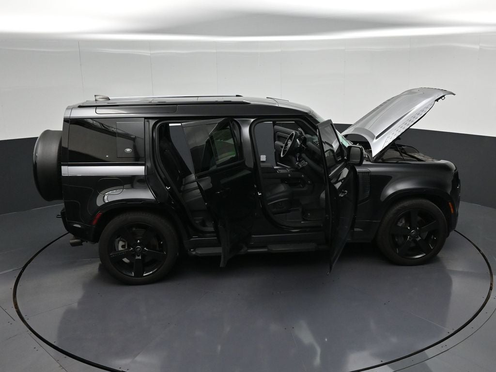 2024 Land Rover Defender 110 X-Dynamic SE
