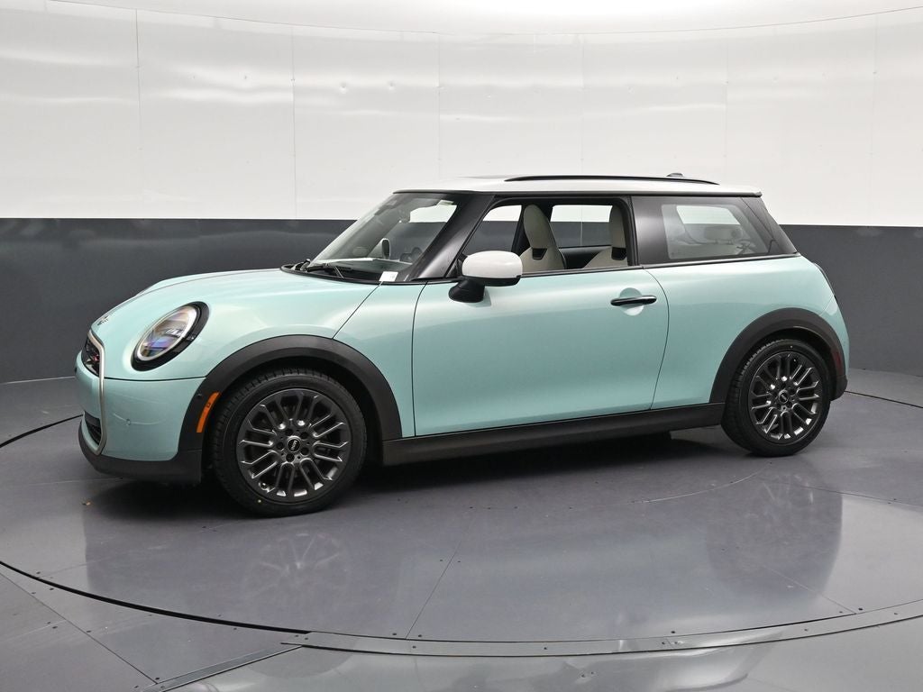 2025 MINI Cooper S Iconic