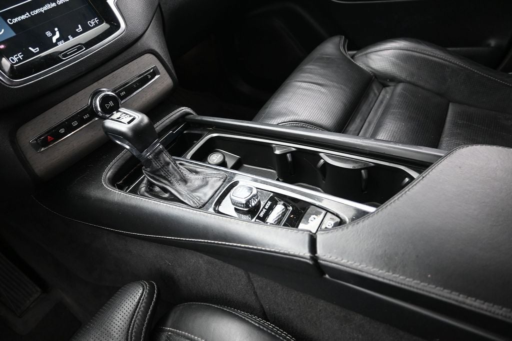 2020 Volvo XC90 T6 Inscription
