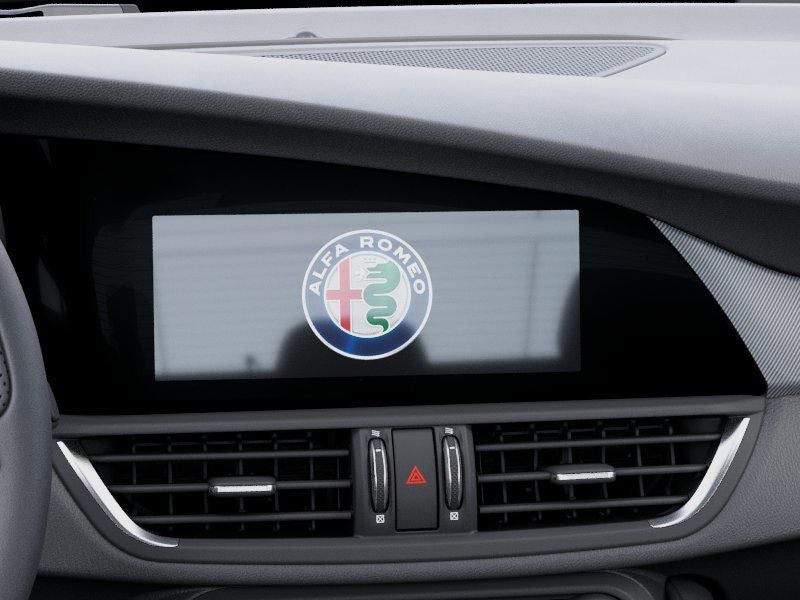 2026 Alfa Romeo Giulia Base