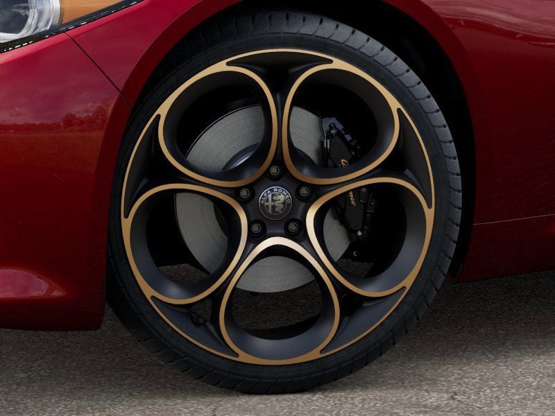 2025 Alfa Romeo Giulia Intensa