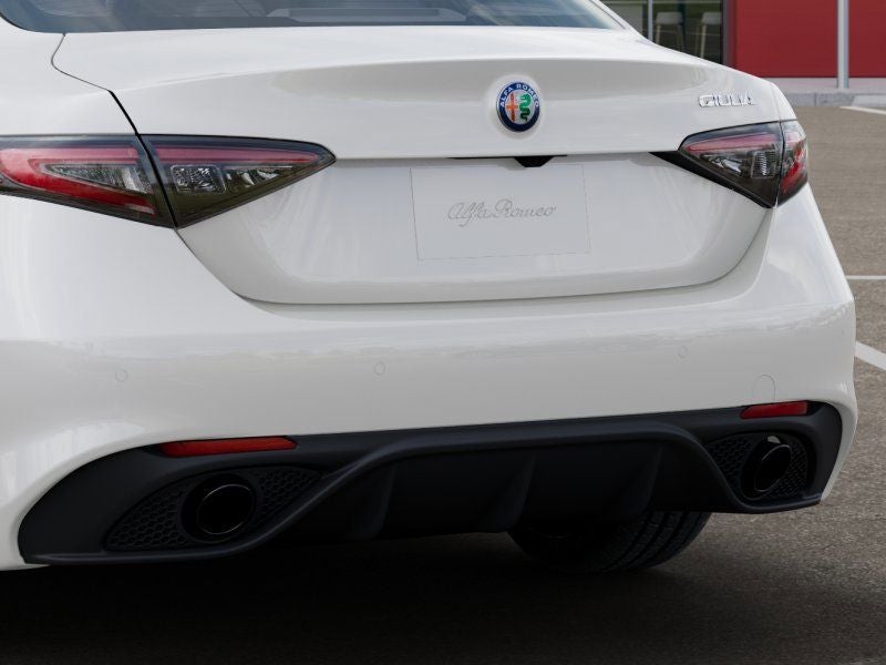 2026 Alfa Romeo Giulia Base