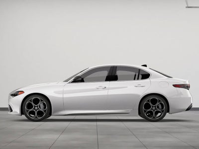 2026 Alfa Romeo Giulia Base