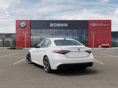 2026 Alfa Romeo Giulia Base