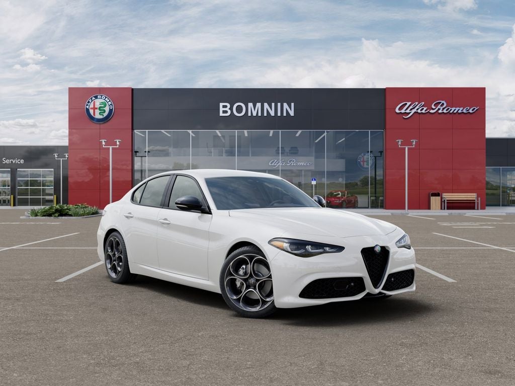 2026 Alfa Romeo Giulia Base