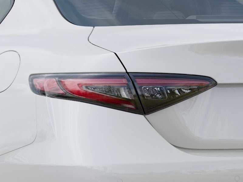 2026 Alfa Romeo Giulia Base