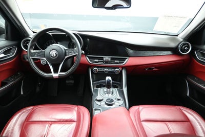 2019 Alfa Romeo Giulia Base