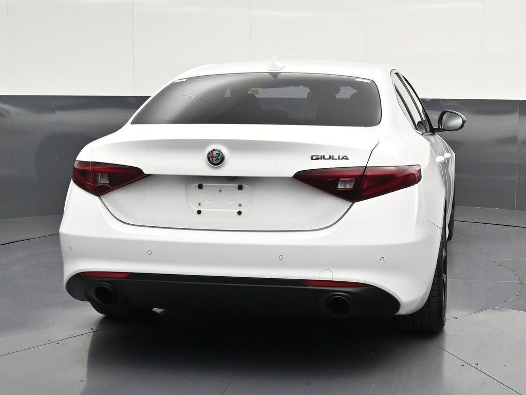 2019 Alfa Romeo Giulia Base