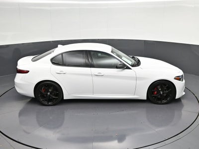 2019 Alfa Romeo Giulia Base