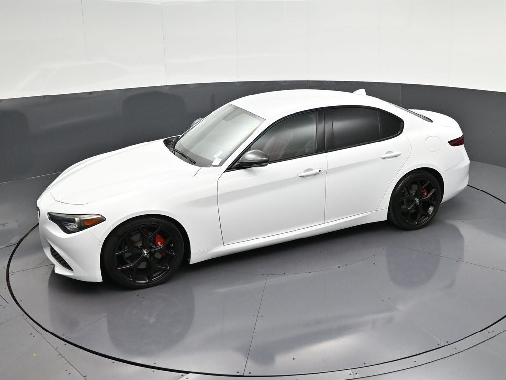 2019 Alfa Romeo Giulia Base