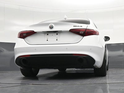 2019 Alfa Romeo Giulia Base