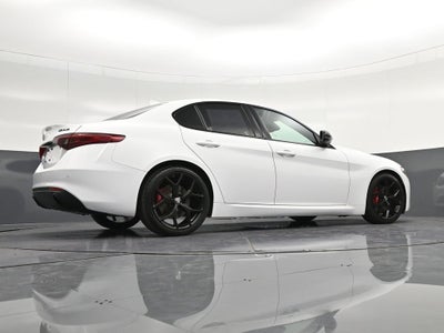 2019 Alfa Romeo Giulia Base