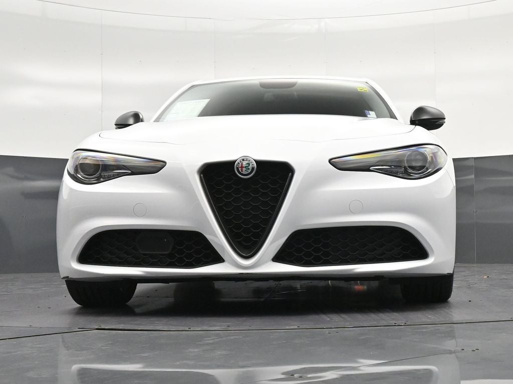 2019 Alfa Romeo Giulia Base