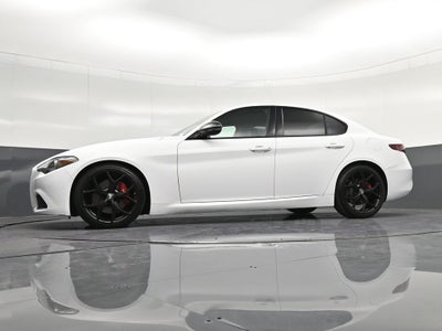 2019 Alfa Romeo Giulia Base