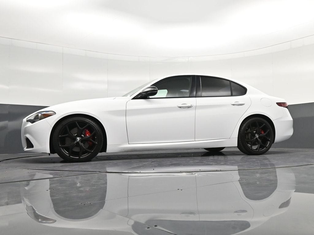2019 Alfa Romeo Giulia Base
