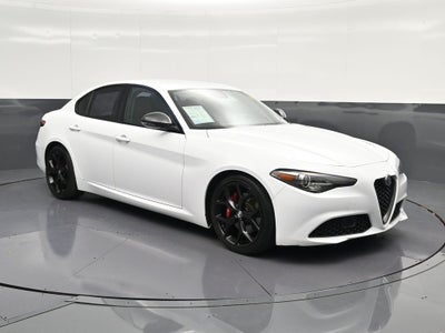 2019 Alfa Romeo Giulia Base