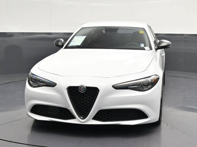 2019 Alfa Romeo Giulia Base