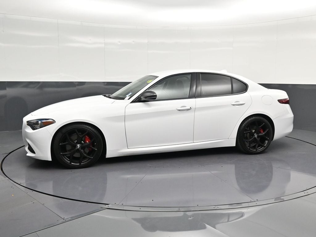 2019 Alfa Romeo Giulia Base