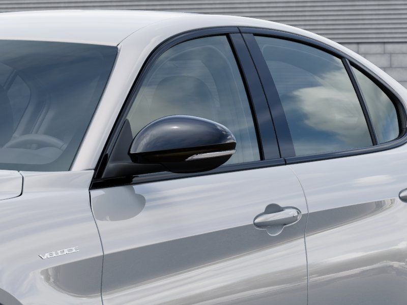 2026 Alfa Romeo Giulia Base