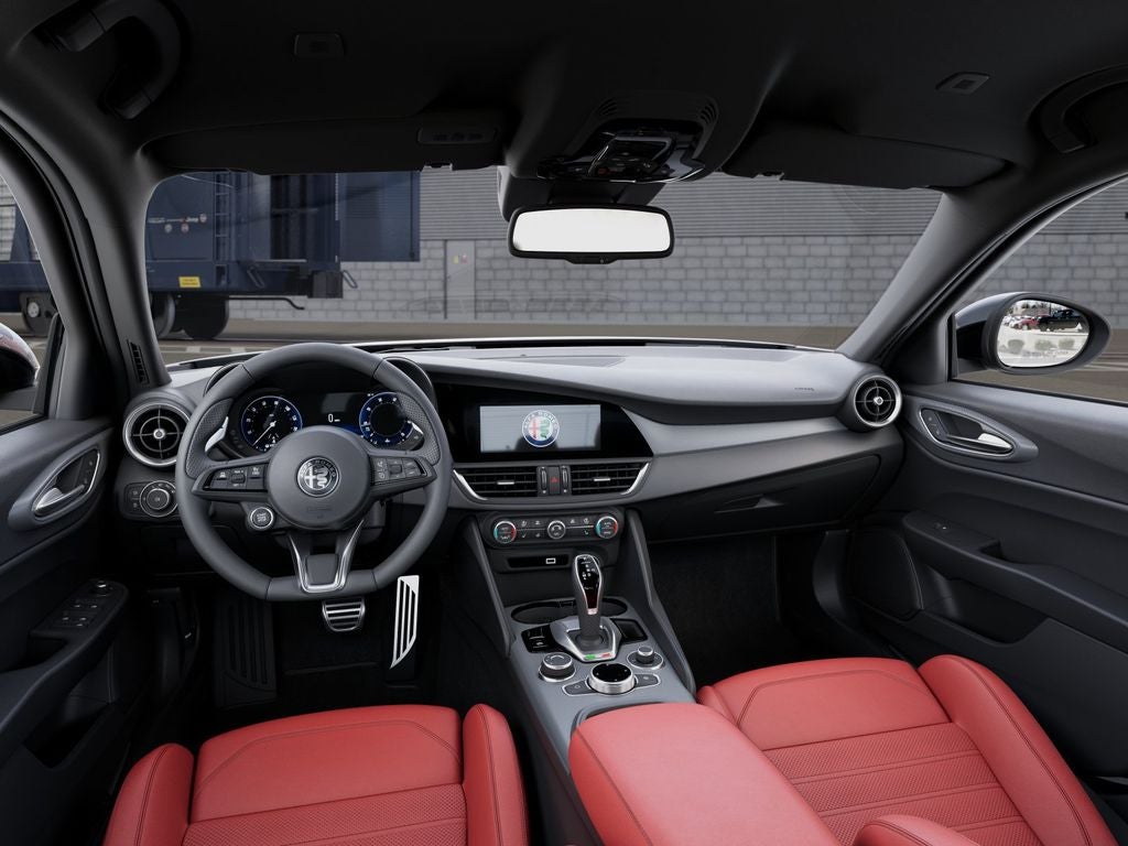 2026 Alfa Romeo Giulia Base