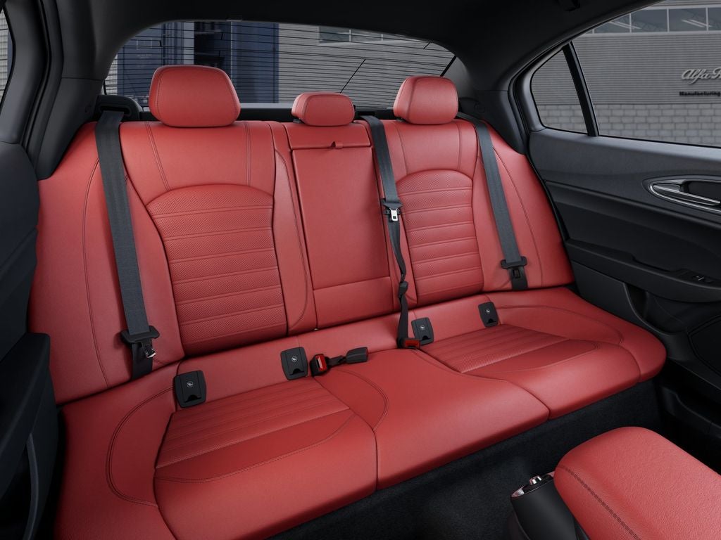 2026 Alfa Romeo Giulia Base