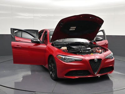 2020 Alfa Romeo Giulia Base