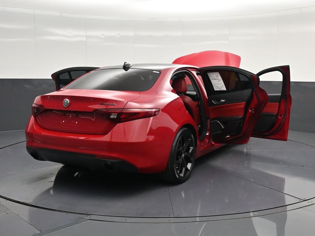 2020 Alfa Romeo Giulia Base