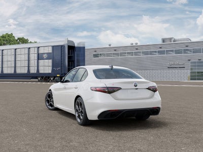 2026 Alfa Romeo Giulia Base