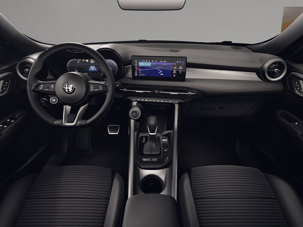 2026 Alfa Romeo Tonale Base