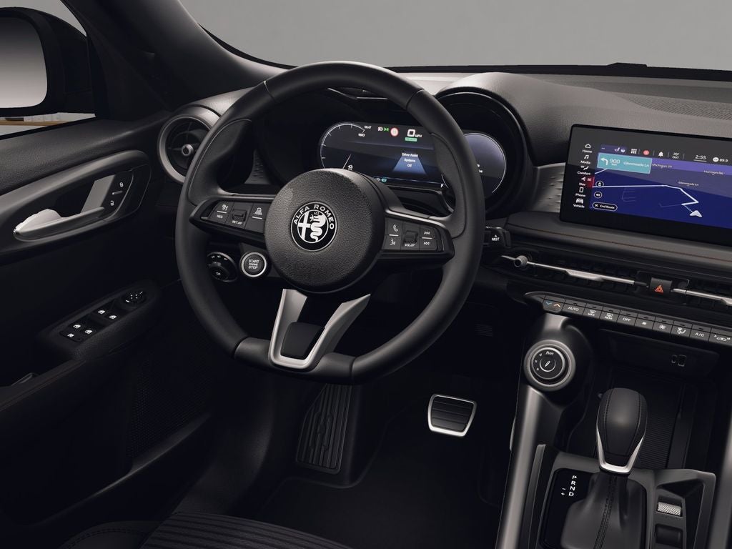 2026 Alfa Romeo Tonale Base