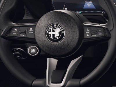 2026 Alfa Romeo Tonale Base