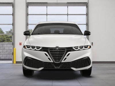 2026 Alfa Romeo Tonale Base